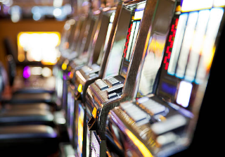 Vadicasino Casino Slotlarında Büyük Ödül Nasıl Alınır?
